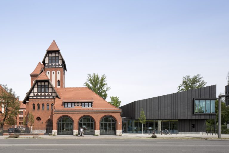 DEU, Berlin, 05/2015, Bibliothek Alte Feuerwache, Berlin Schöneweide, Architekt: Chestnutt Niess, Bildtechnik: Digital-KB